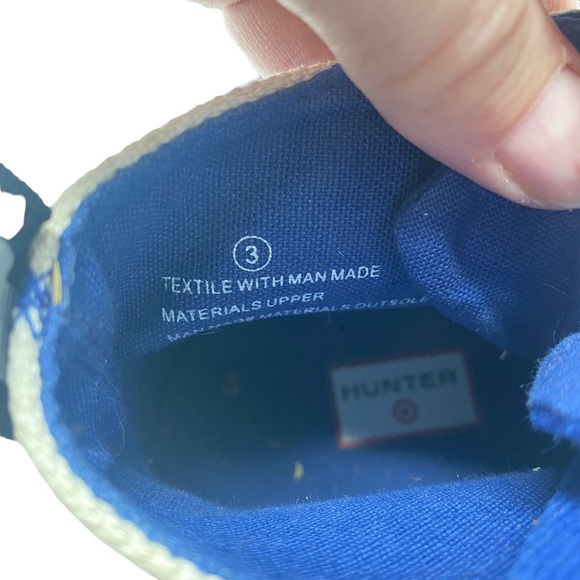 HUNTER‎ X TARGET Sz 3 Boys Kids Blue Striped Dipped Canvas High Top Sneakers - Picture 10 of 11